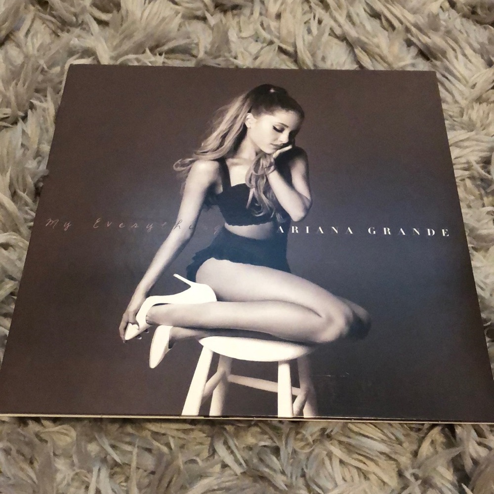 Ariana Grande - My Everything (standard black lp)